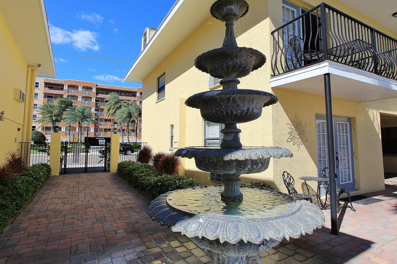 Royal Orleans 111 Leilighet St. Pete Beach Eksteriør bilde